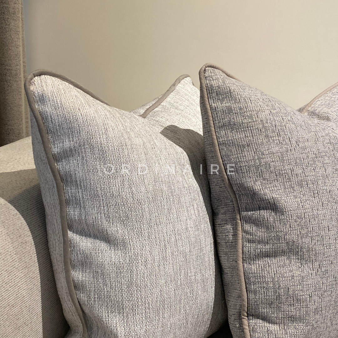 DELUXE PILLOW - PAN0527 - 2