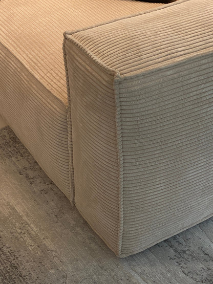 BOLD ARMCHAIR - SAMPLE SALE