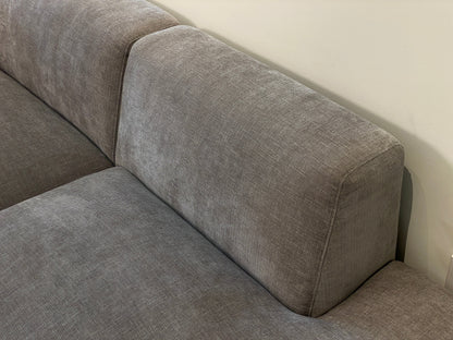 GLEE SOFA (2-Piece Sectional) - SAMPLE SALE