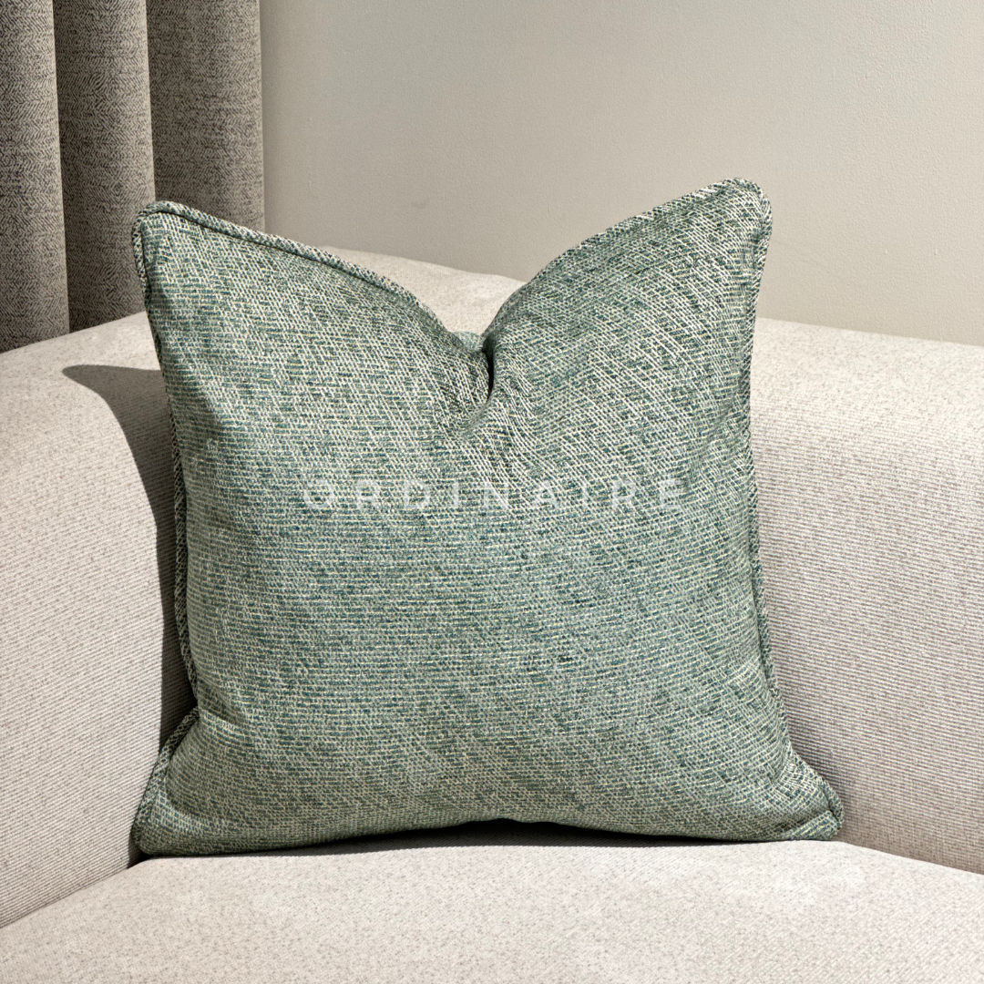 PREMIUM PILLOW - 30054-23