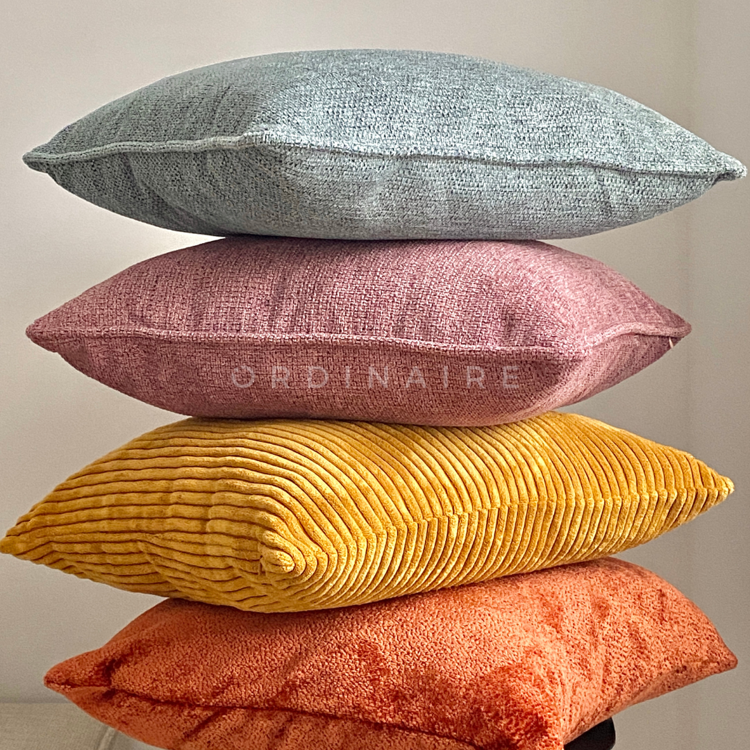ESSENTIAL PILLOW