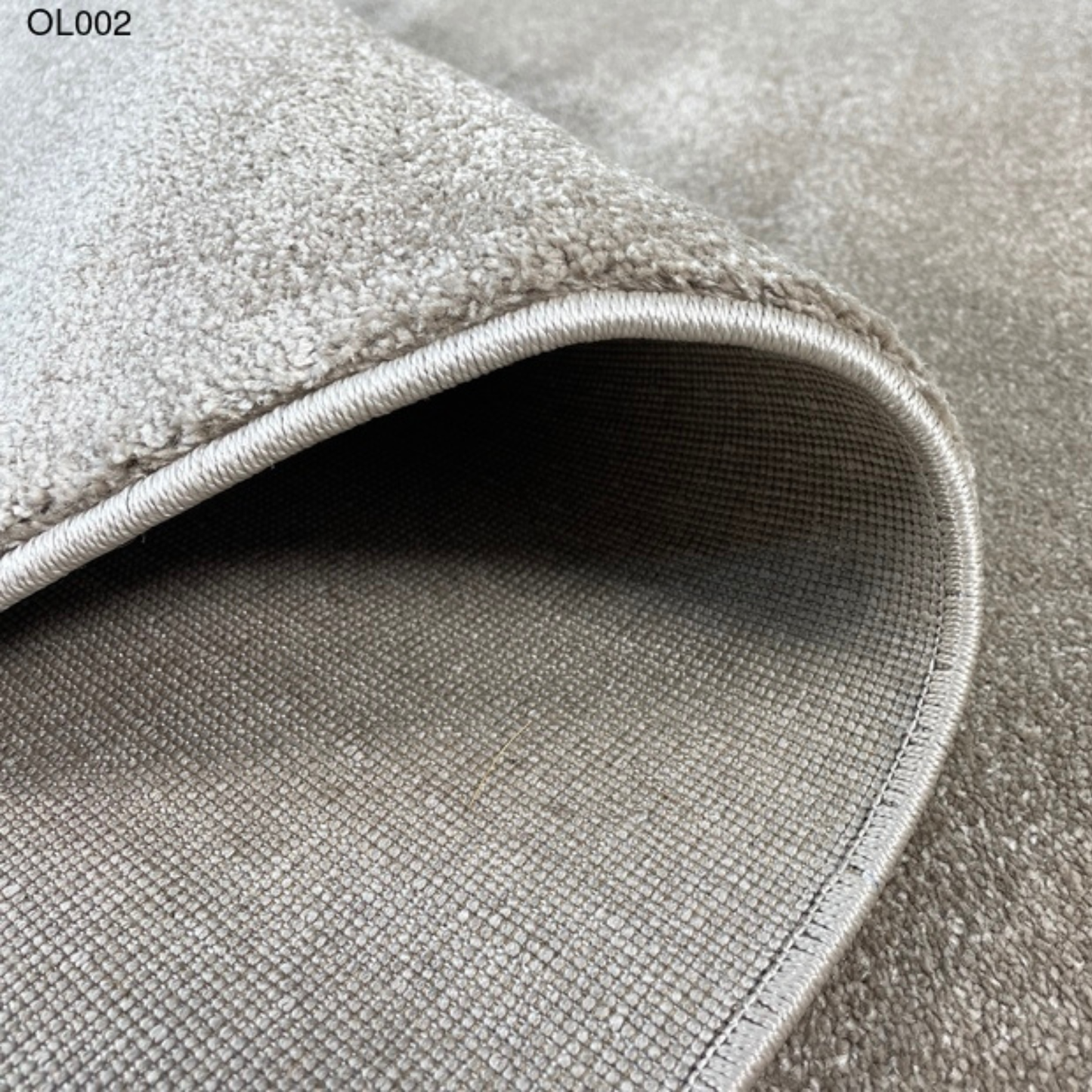 AVERA RUG