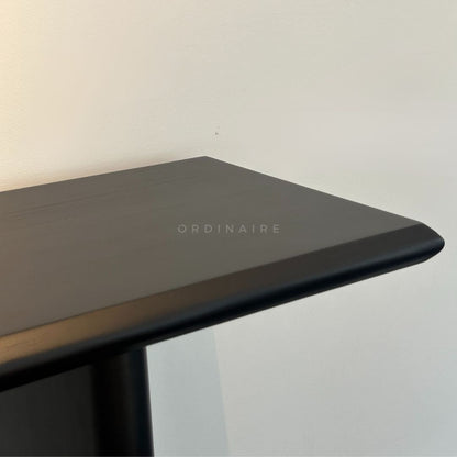 AKARI CONSOLE TABLE