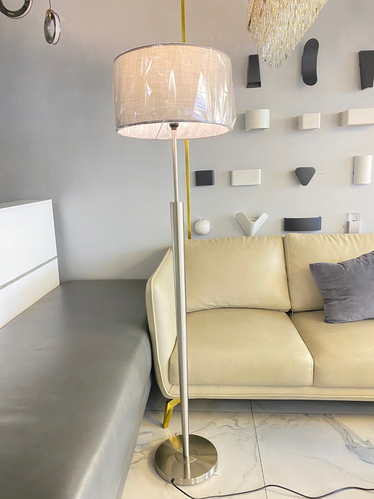 CLAIRE FLOOR LAMP