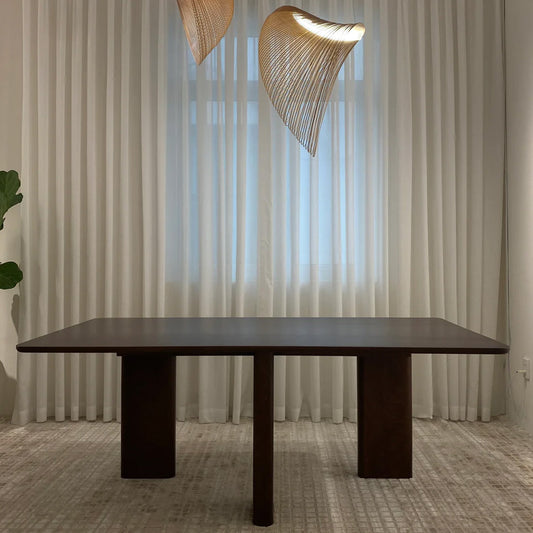 ELAINE DINING TABLE - SAMPLE SALE