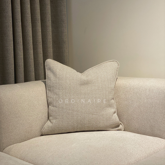 LUXURIOUS PILLOW - 300107-3