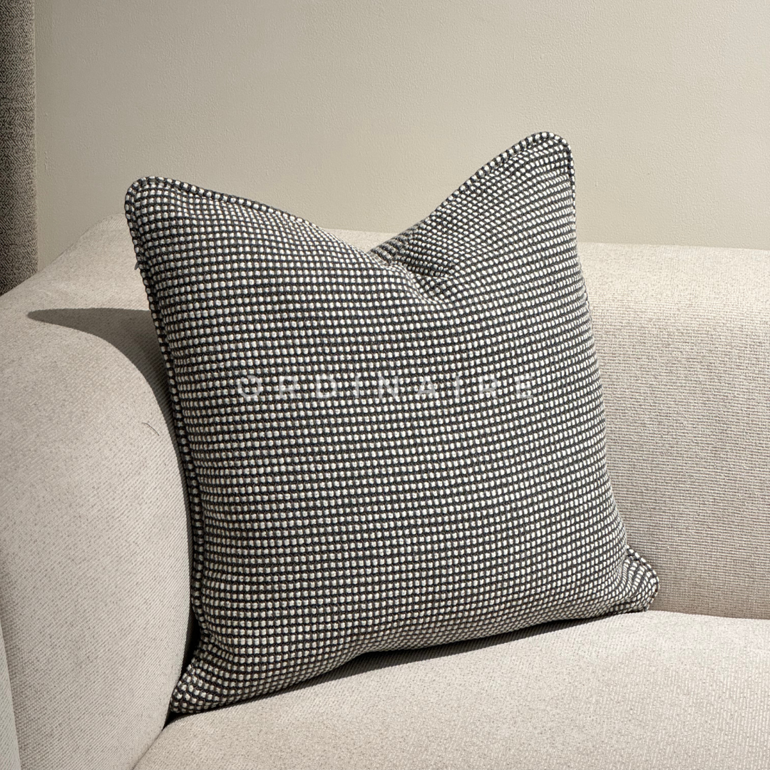 LUXURIOUS PILLOW - 300107-8
