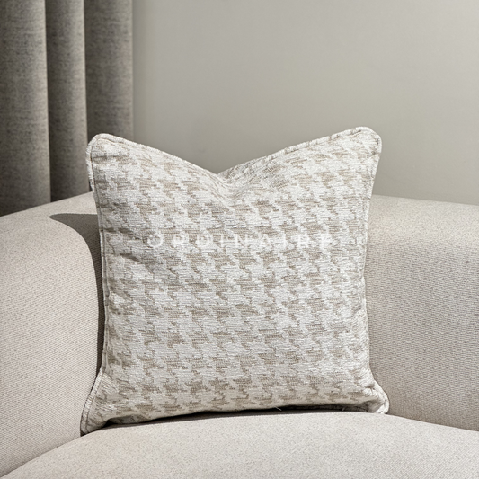 LUXURIOUS PILLOW  - 300111-5
