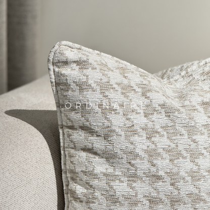 LUXURIOUS PILLOW  - 300111-5