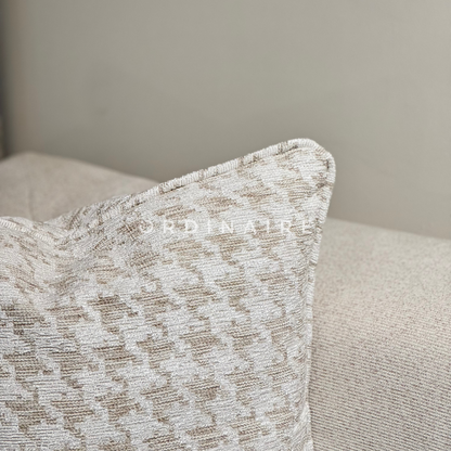 LUXURIOUS PILLOW  - 300111-5