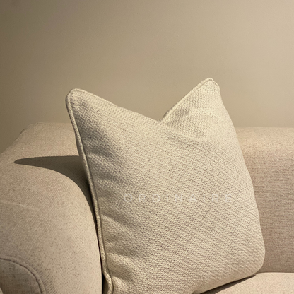 LUXURIOUS PILLOW - 300112-1