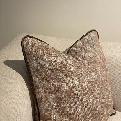 PREMIUM PILLOW - 30048-4