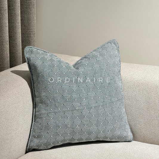 PREMIUM PILLOW - 30055-4