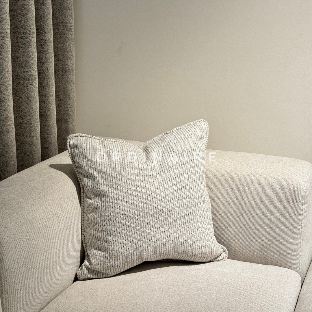 LUXURIOUS PILLOW - 30059-1