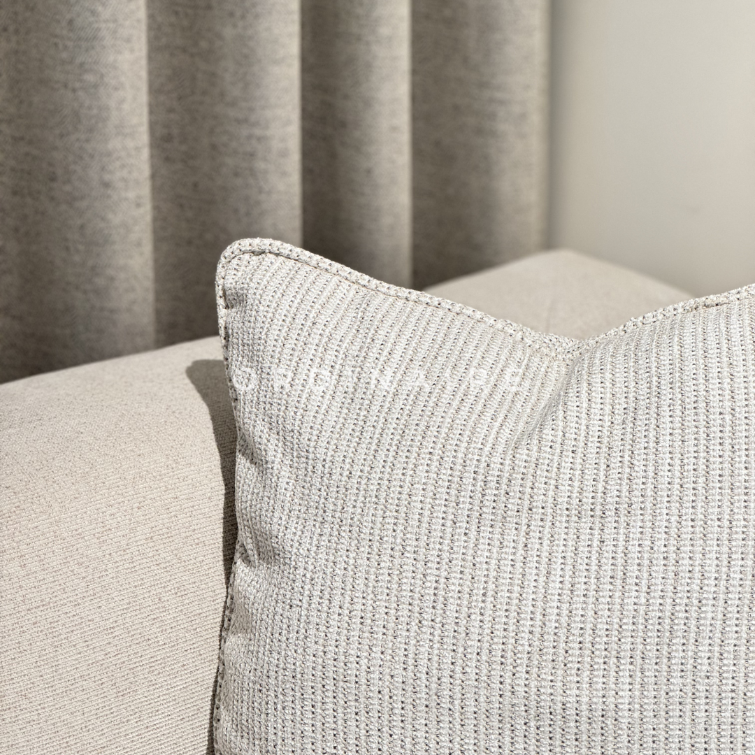LUXURIOUS PILLOW - 30059-1