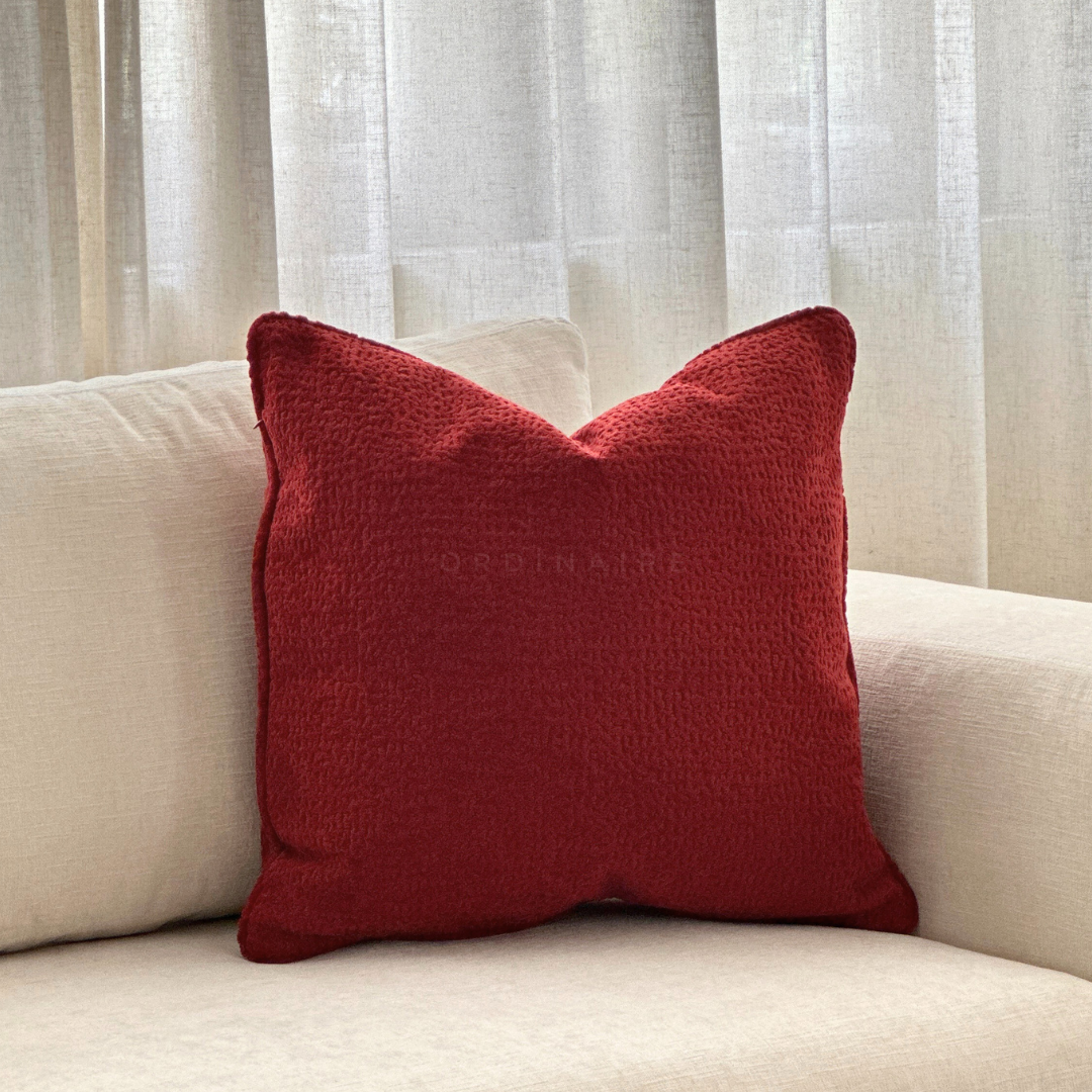 ESSENTIAL PILLOW - JAGUAR 9