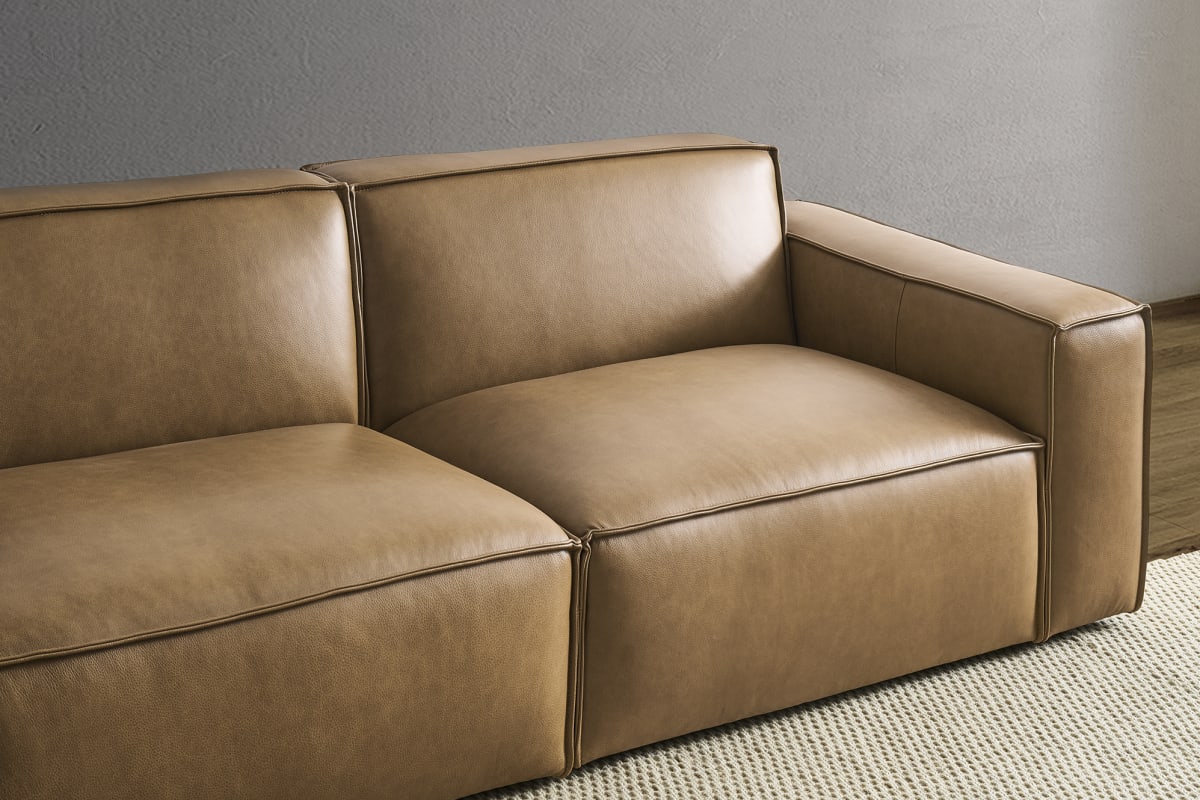 LEATHER BOLD SOFA (2-seater)