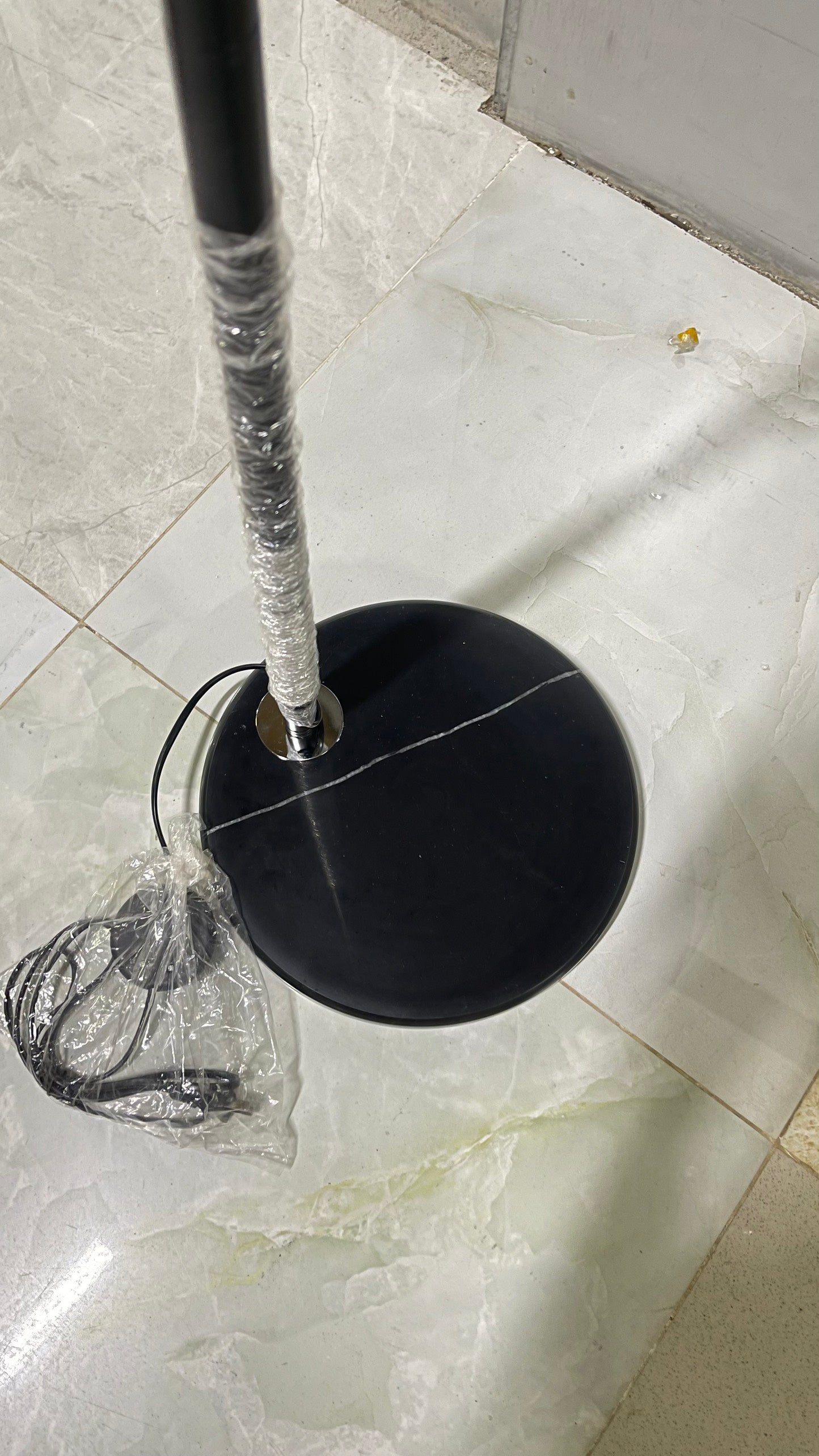 KADE FLOOR LAMP