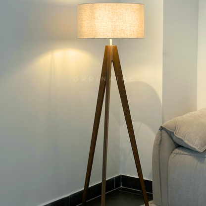 KOHI FLOOR LAMP