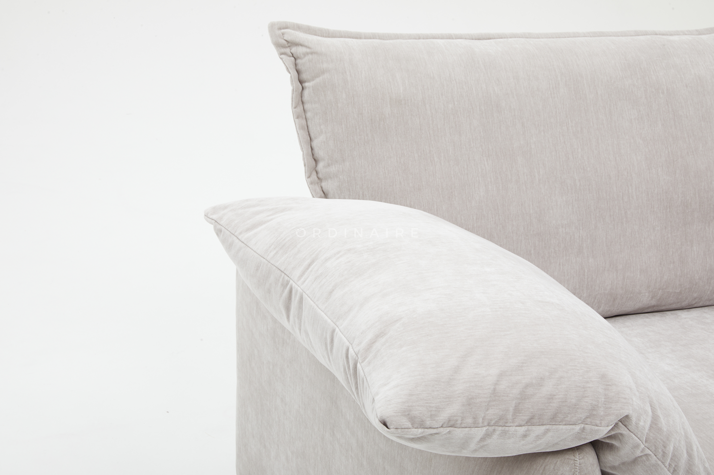 NOE ARMCHAIR