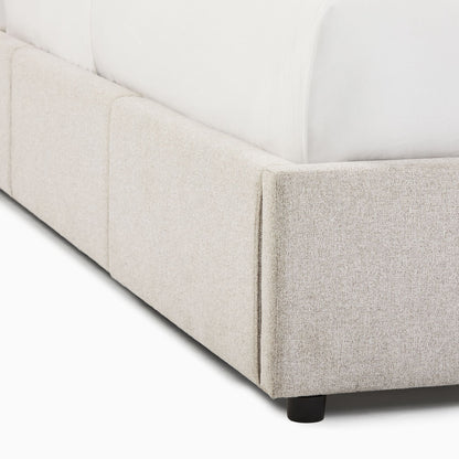 NO HEADBOARD BED