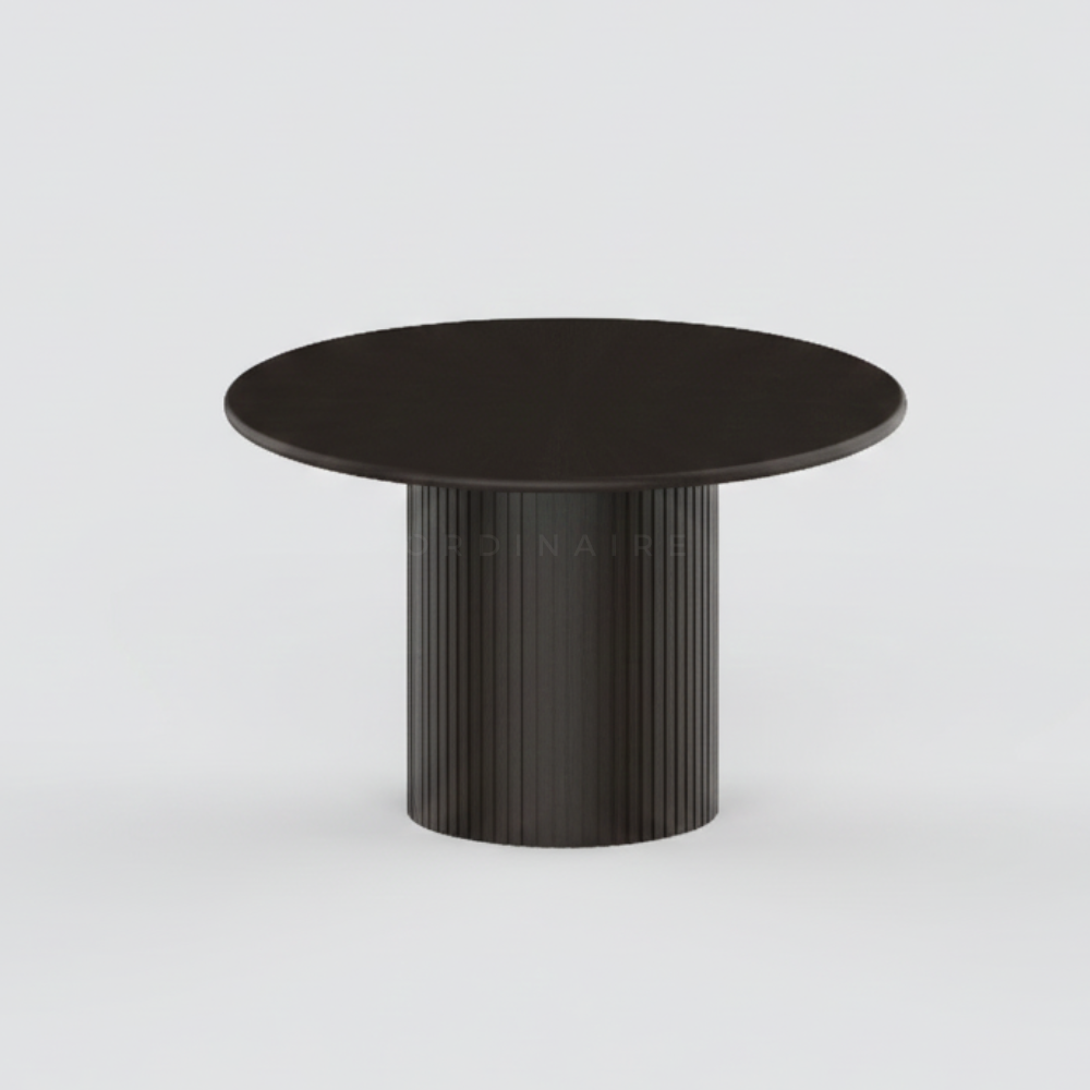 NICHI DINING TABLE