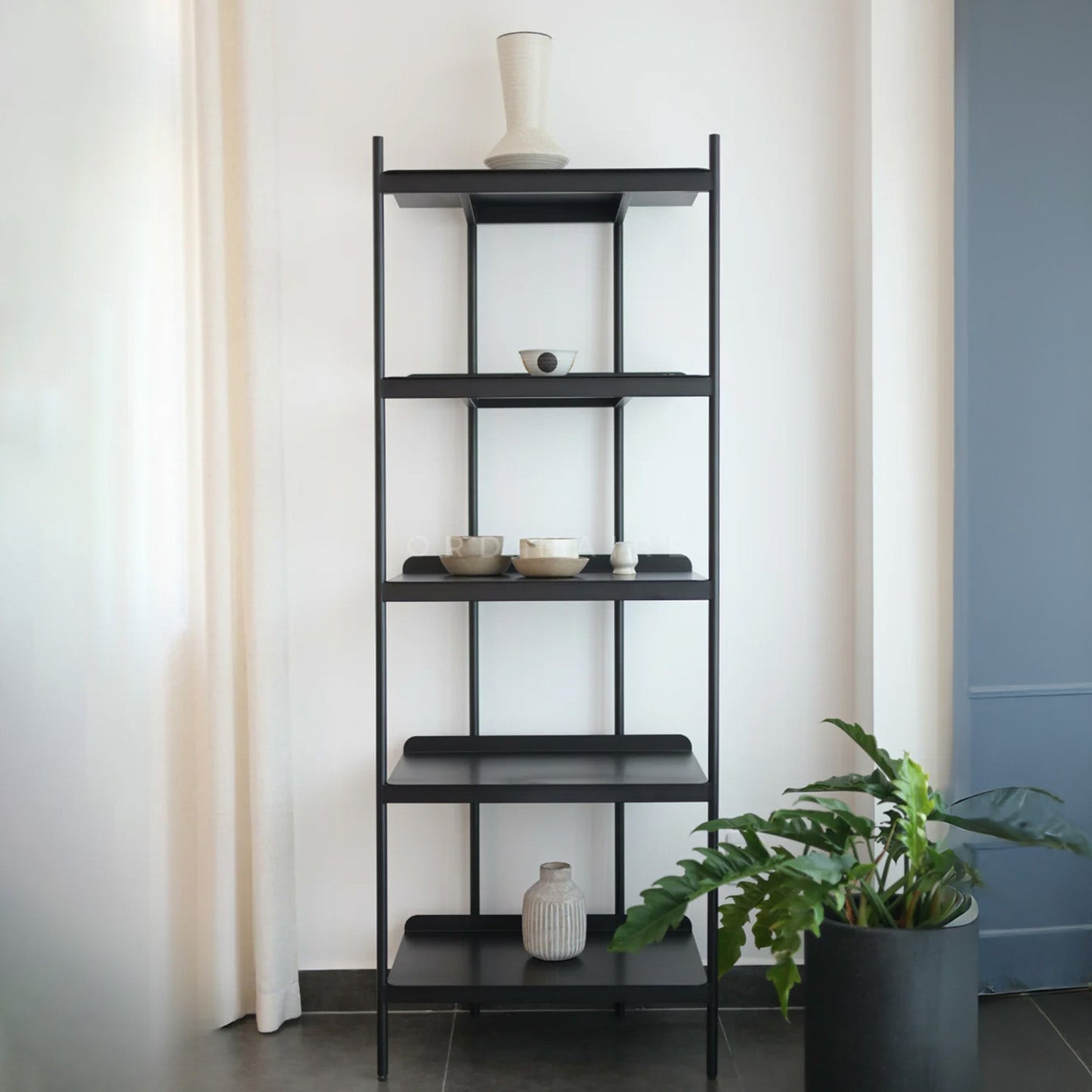 NOAH SHELF