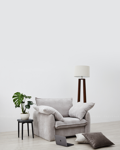 NOE ARMCHAIR