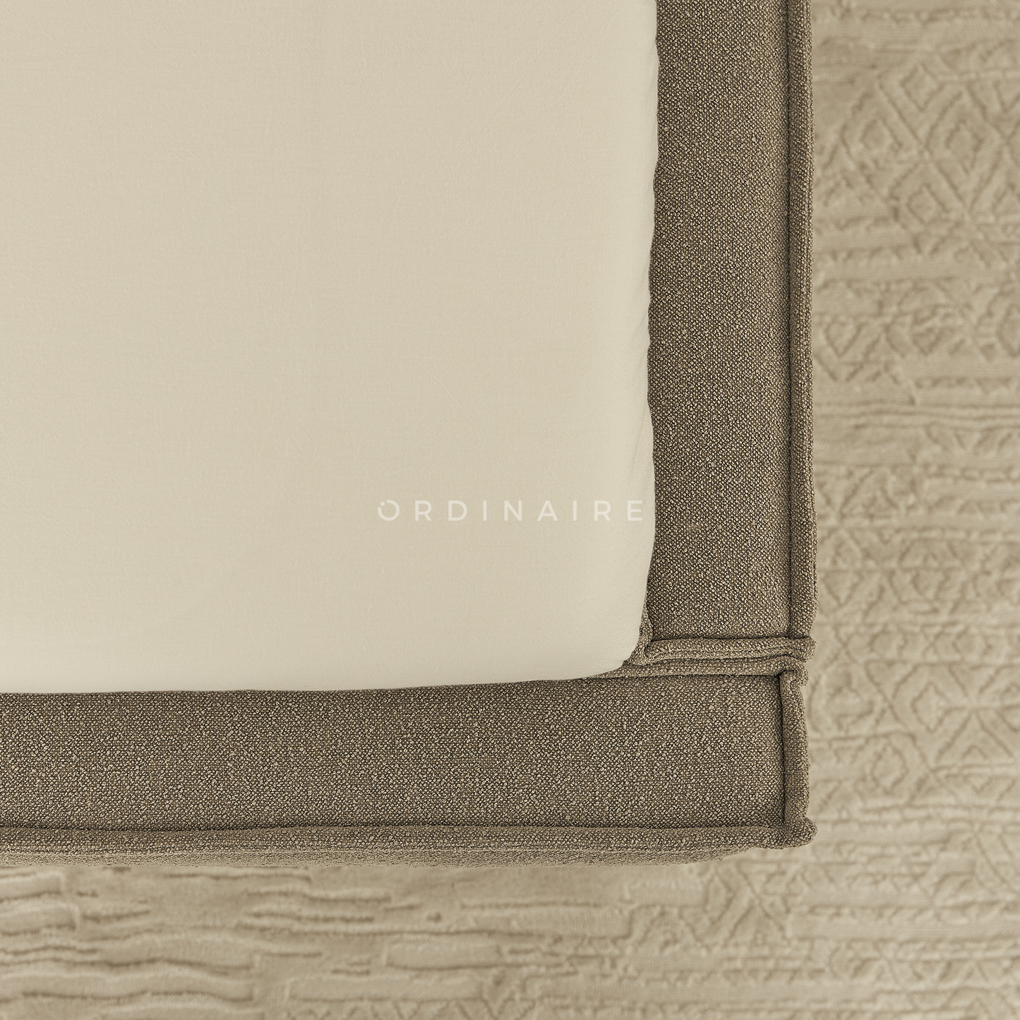 BOLD BED
