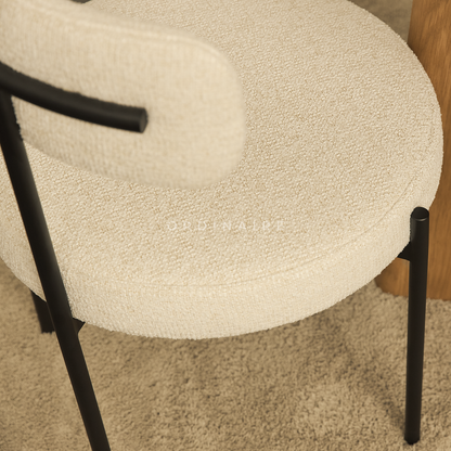 AMBER CHAIR