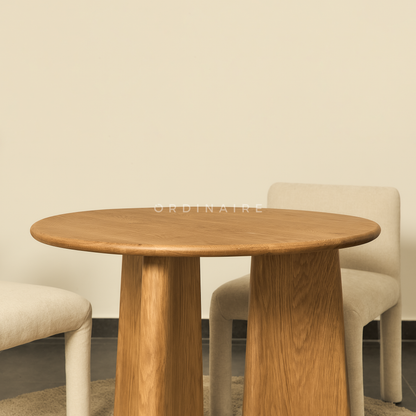 SORA DINING TABLE