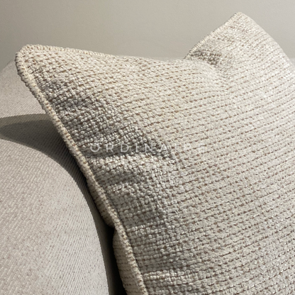 LUXURIOUS PILLOW - 1791-1