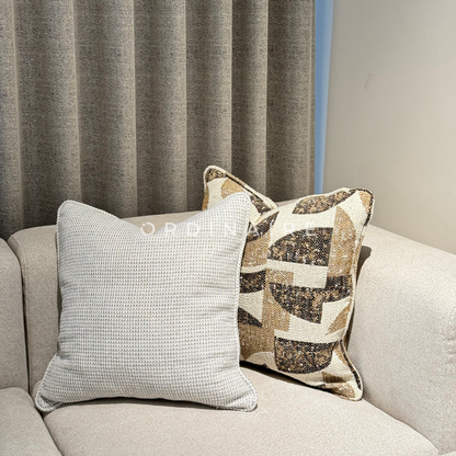 LUXURIOUS PILLOW  - 1843-1