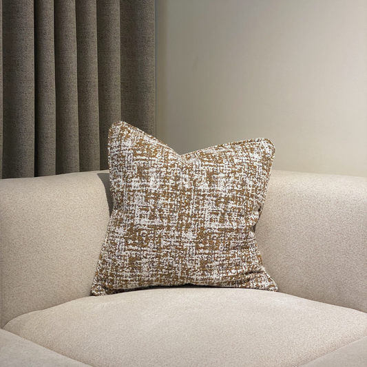 LUXURIOUS PILLOW - 1845-1