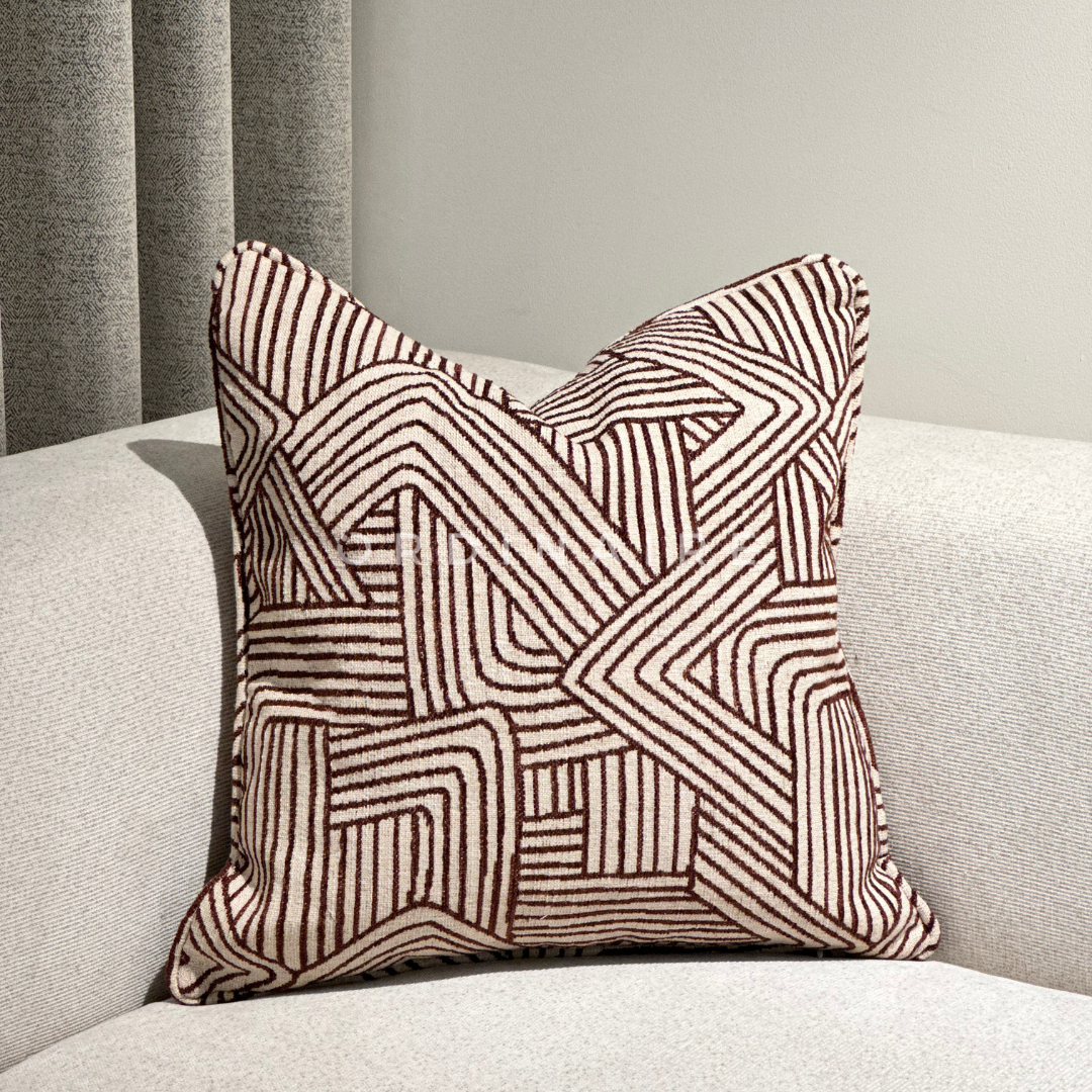 LUXURIOUS PILLOW  - 1847-3