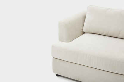 RAINDROP ARMCHAIR