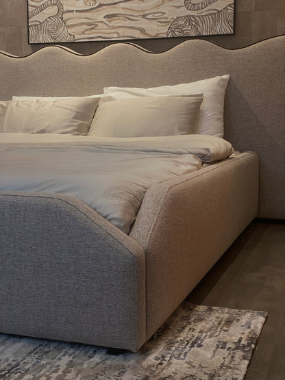 REVERIE BED