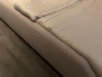 REVERIE BED