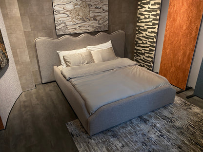 REVERIE BED