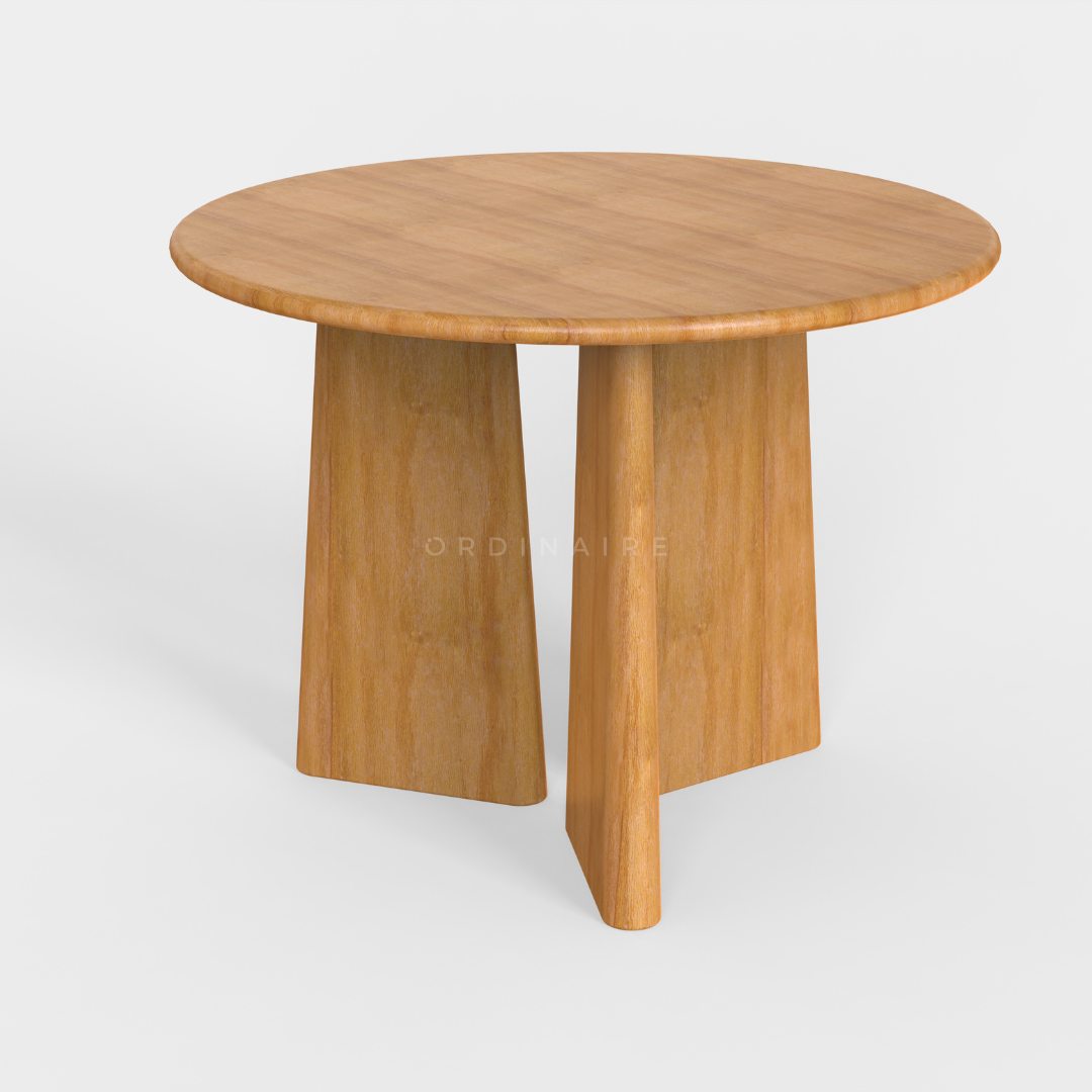 SORA DINING TABLE