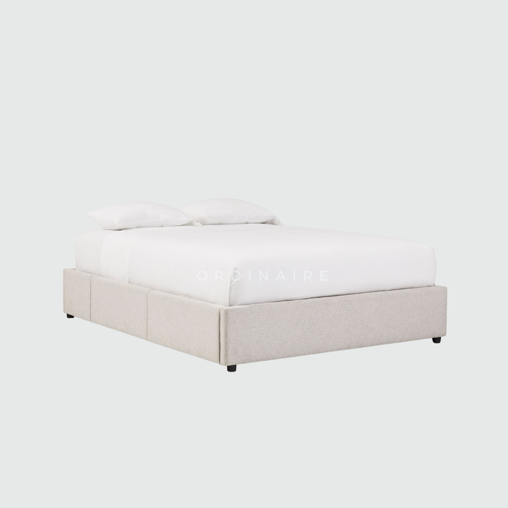 NO HEADBOARD BED