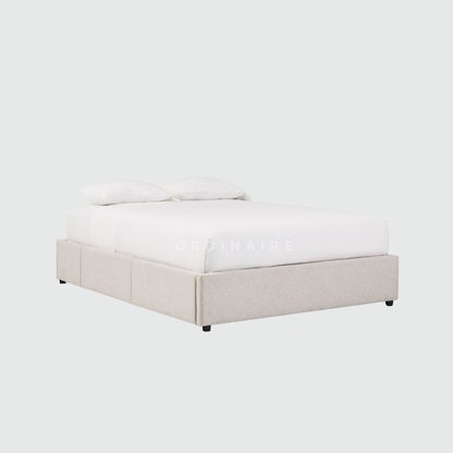 NO HEADBOARD BED