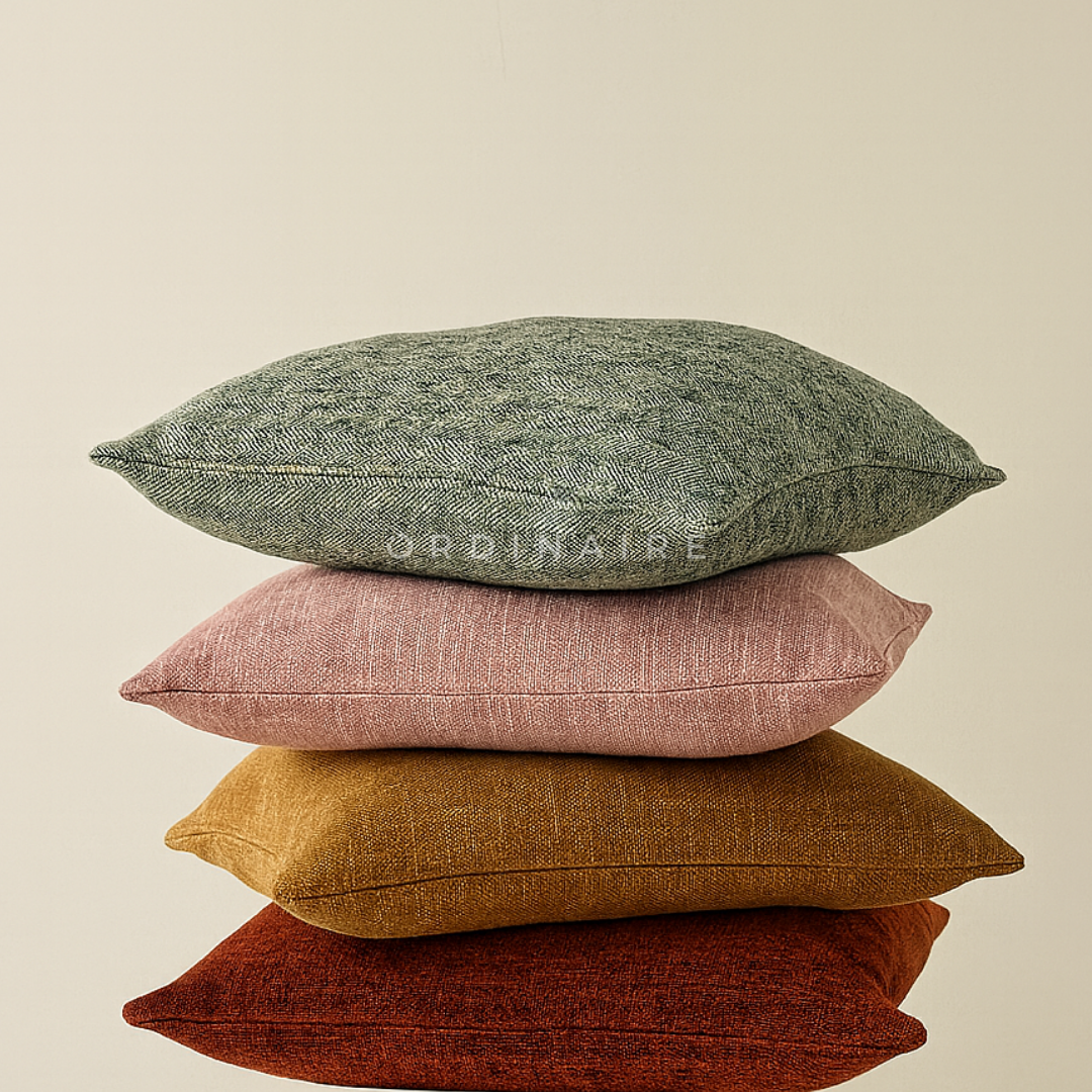 ESSENTIAL PILLOW
