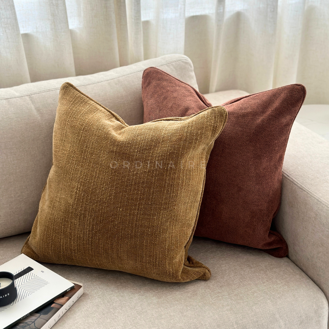 ESSENTIAL PILLOW