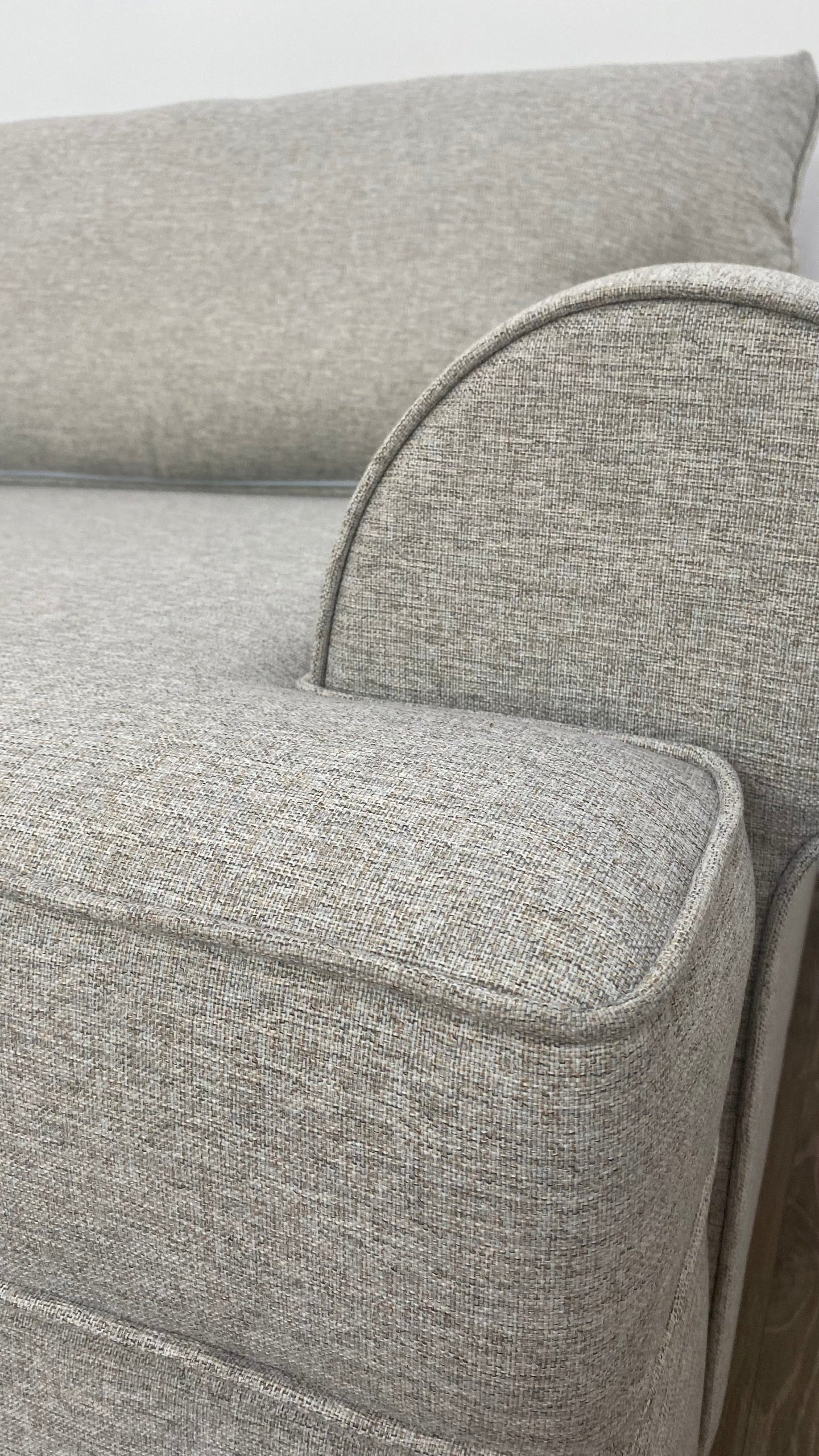 FRIENDS ARMCHAIR