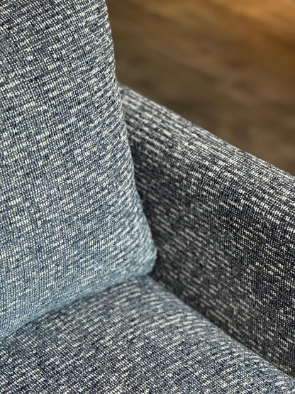 MILD ARMCHAIR