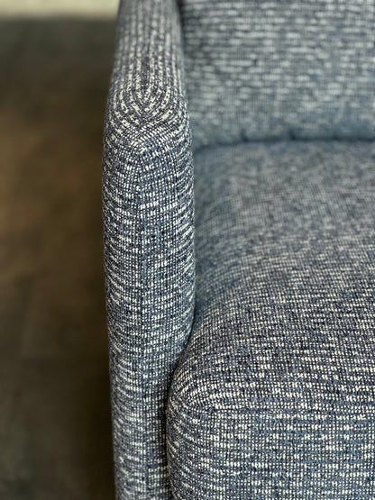 MILD ARMCHAIR